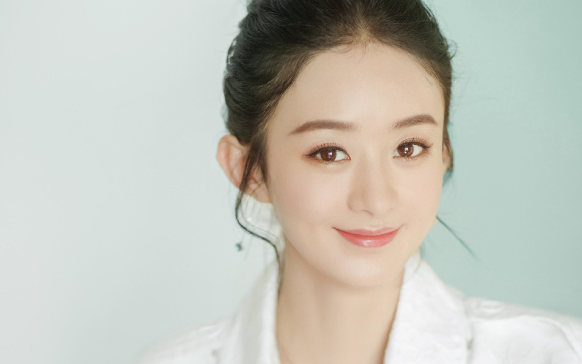 Jiuyou-球迷狂欢夜：球场变成了欢乐的海洋，球迷疯狂庆祝照片