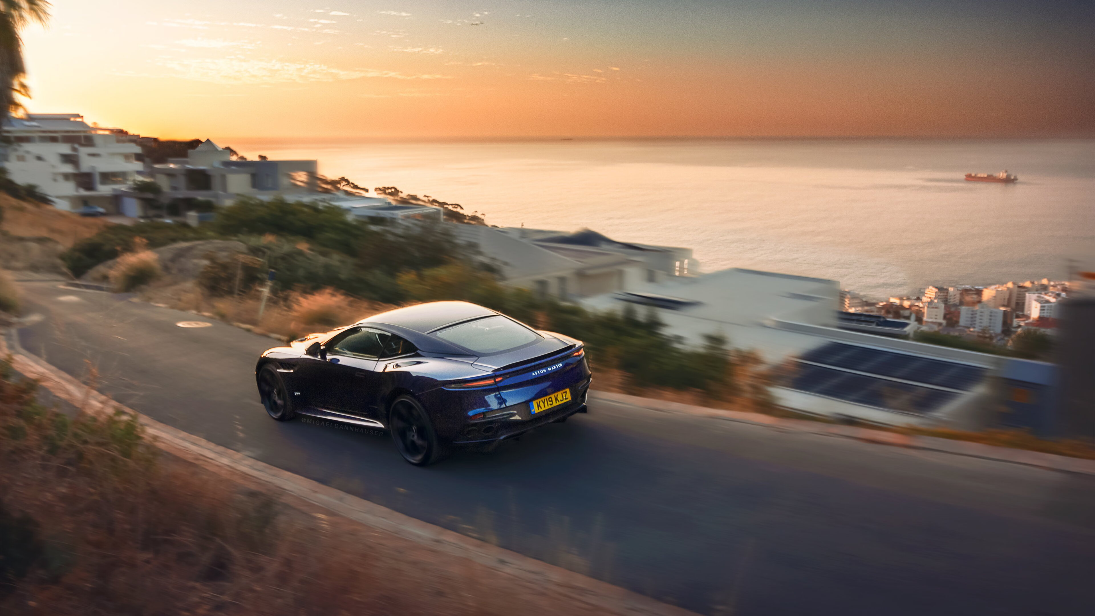 -中国足球联赛转播版权价值持续攀升，中国转播足球赛是几几年开始