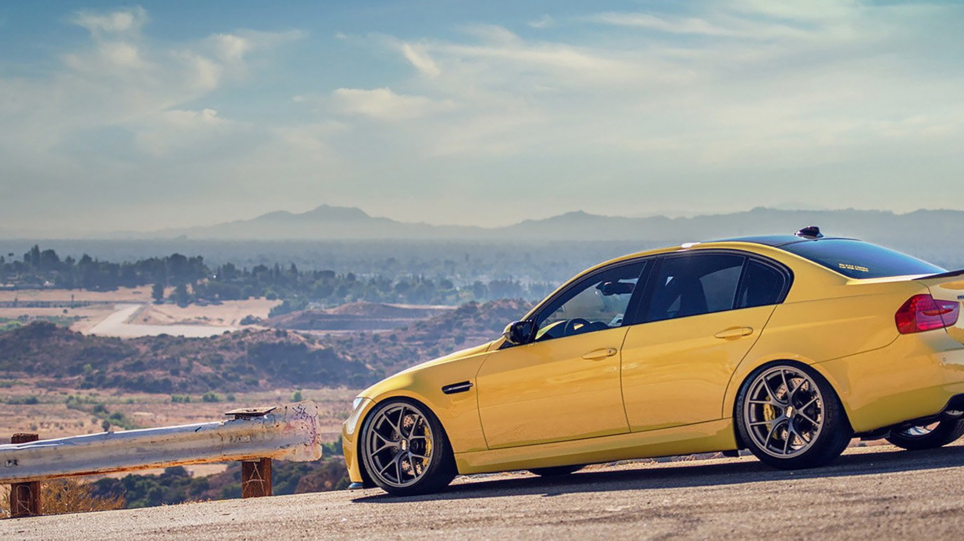 Jiu You-未来足球运动设备融合脑机接口，实现更精准操作