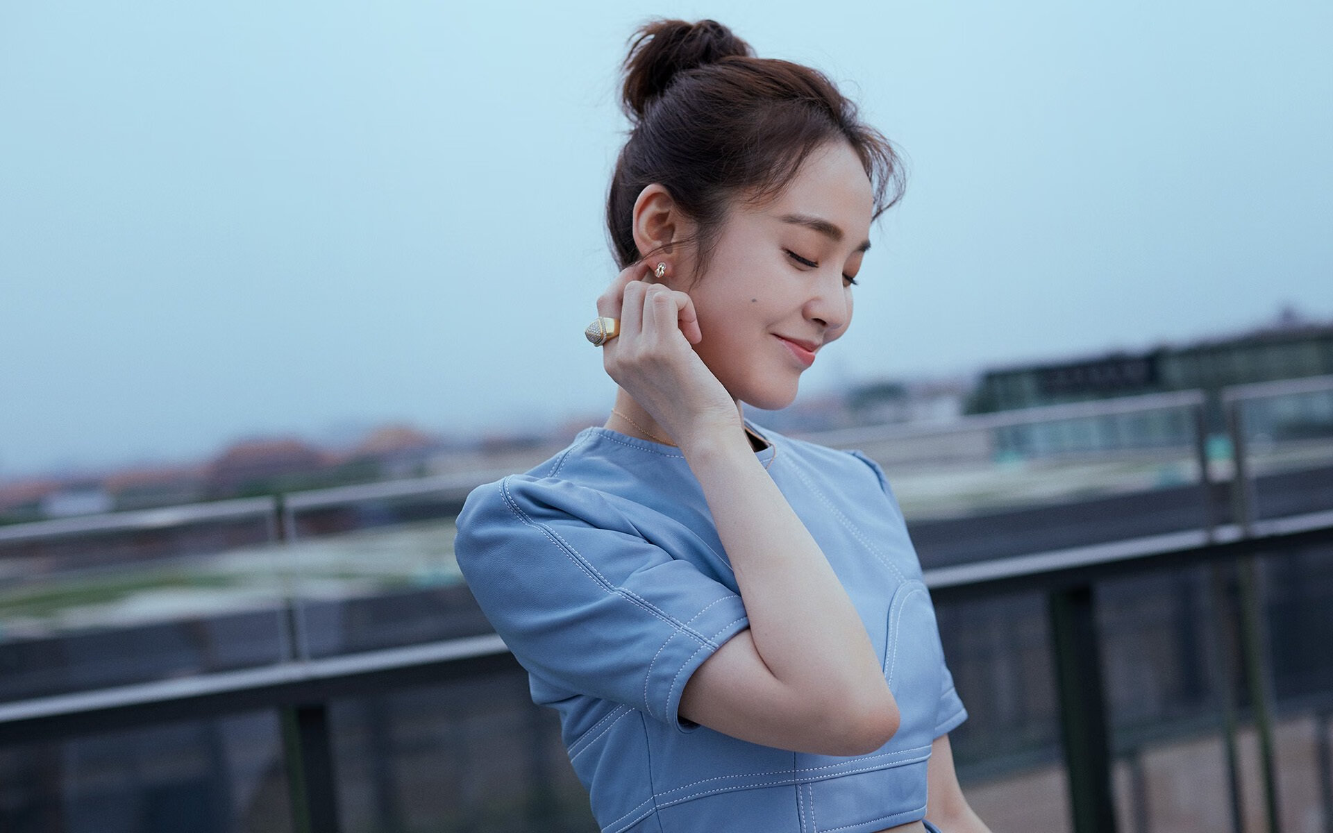 比赛前一晚召开战术动员会统一思想明确分工保持队形紧凑,比赛前准备活动怎么做