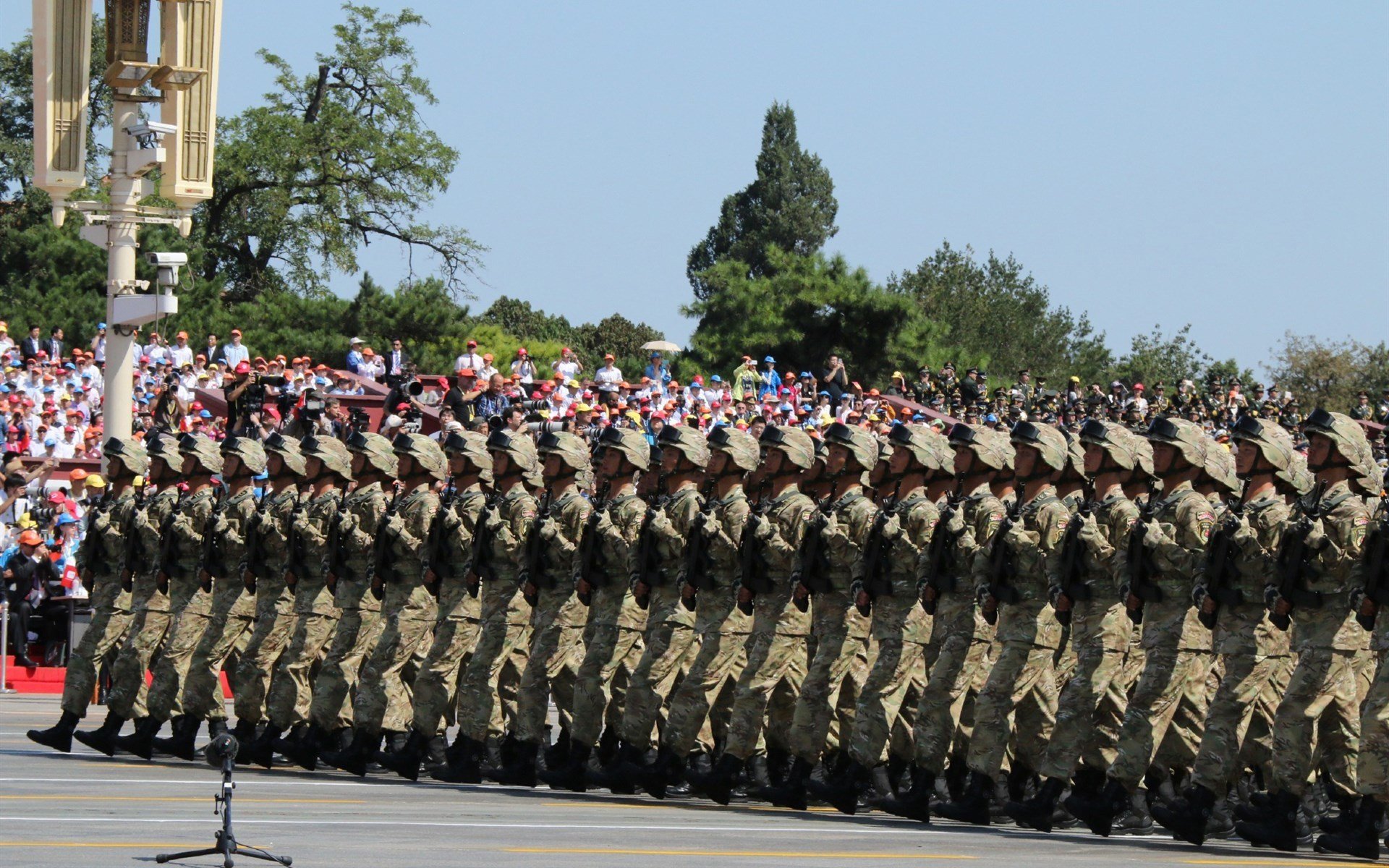英超争冠季:悬念持续升温,精彩无限!,英超冠军悬念