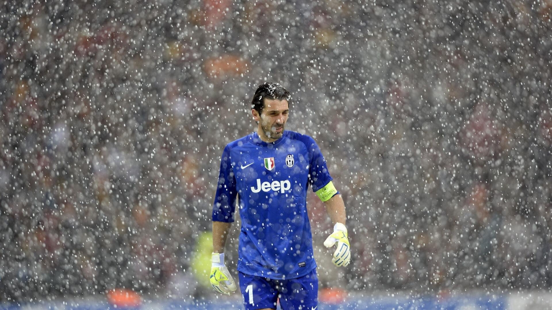 九游官方-压迫型战术是否让五大联赛比赛节奏整体提升，什么是压迫式运动